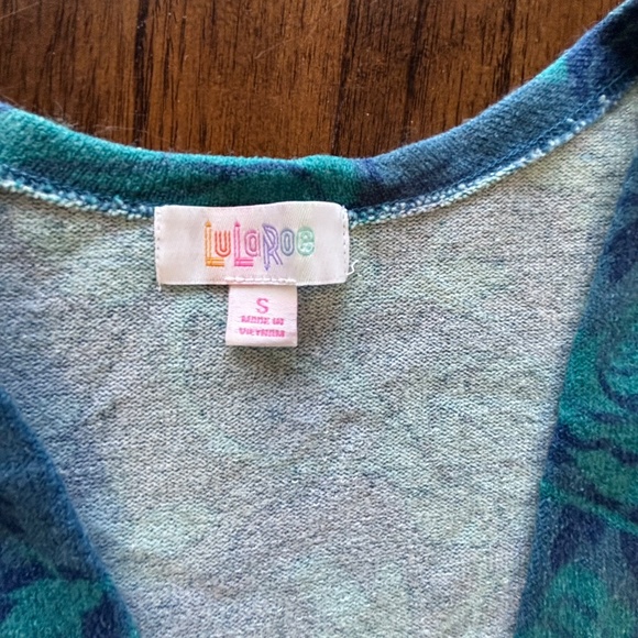 NWT LulaRoe Sarah duster roses pattern blue hues size S - Picture 11 of 15